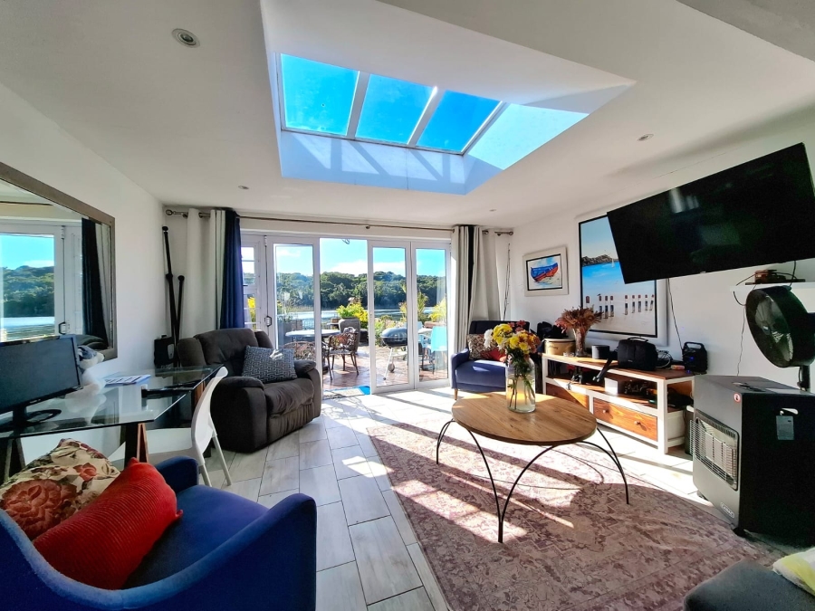 2 Bedroom Property for Sale in Bonza Bay Eastern Cape